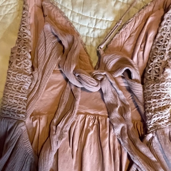 Boho Mauve Dress - Picture 7 of 9